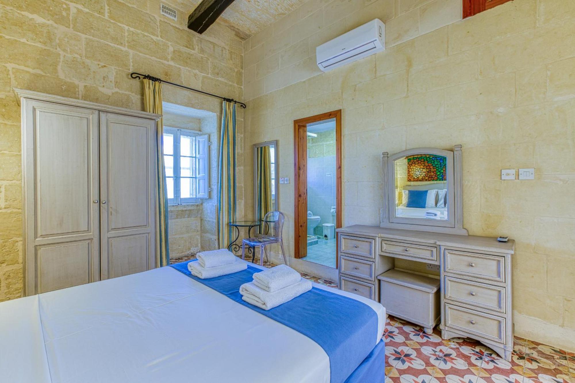 Girardu Holiday Home วิกตอเรีย ภายนอก รูปภาพ