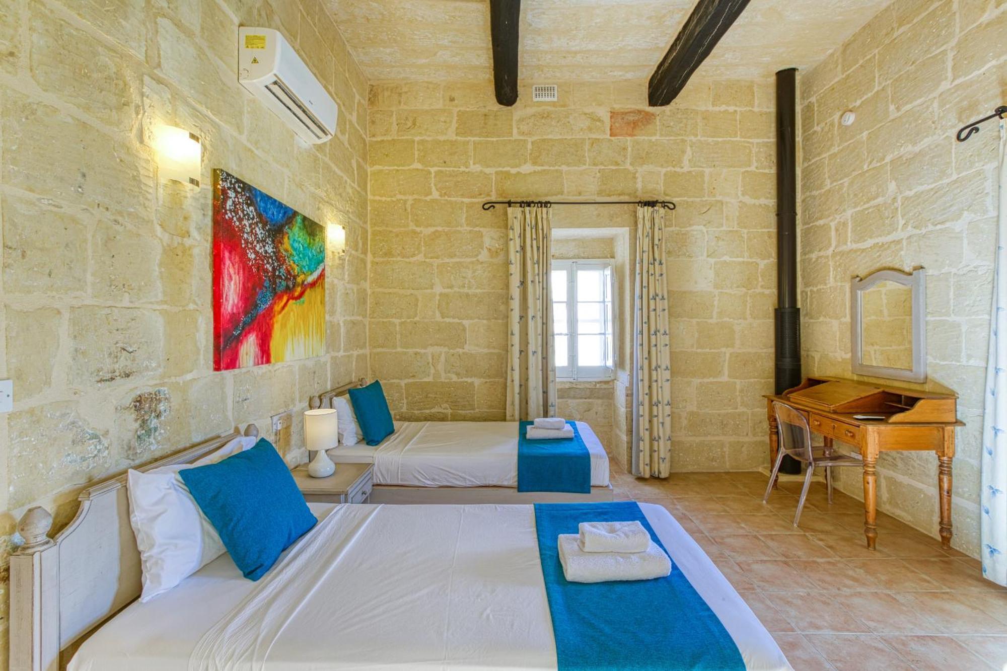 Girardu Holiday Home วิกตอเรีย ภายนอก รูปภาพ