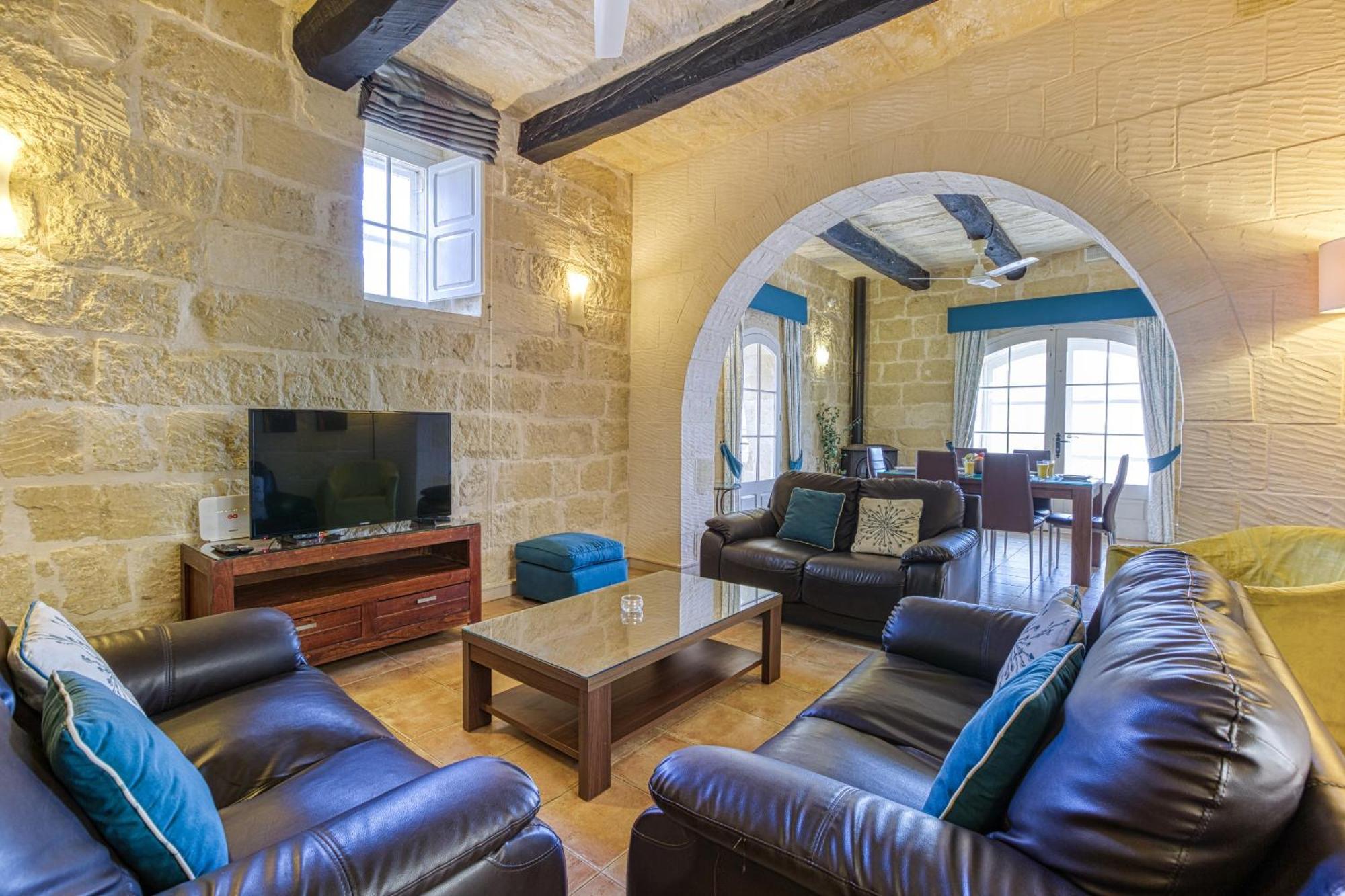 Girardu Holiday Home วิกตอเรีย ภายนอก รูปภาพ