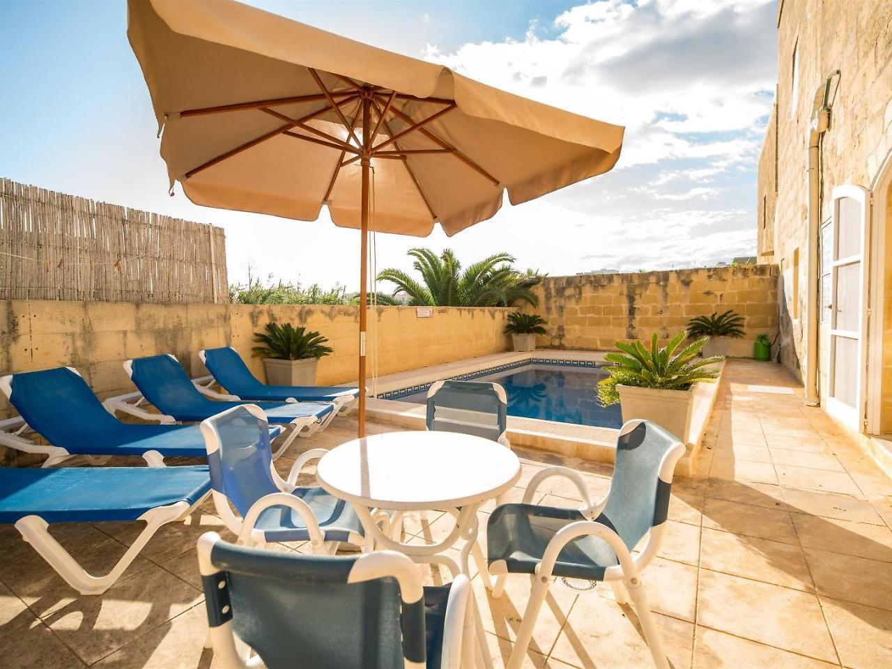 Girardu Holiday Home วิกตอเรีย ภายนอก รูปภาพ