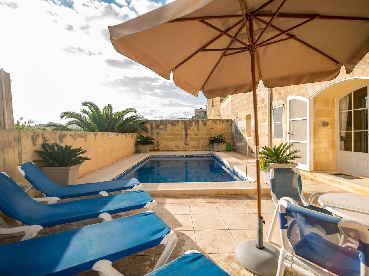 Girardu Holiday Home วิกตอเรีย ภายนอก รูปภาพ